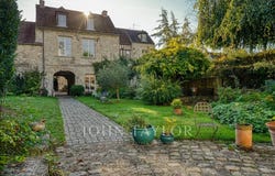 Senlis, Picardie 60300