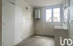 Romilly-sur-Seine, Grand Est 10100