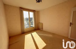 Tours, Centre-Val de Loire 37100