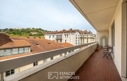 LYON, Auvergne-Rhône-Alpes 69002