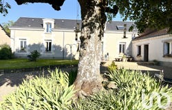 VOUVRAY, Centre-Val de Loire 37210