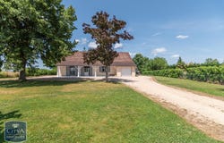Saint-Cyr, Burgundy 71240