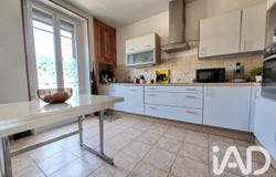 Bogny-sur-Meuse, Grand Est 08120