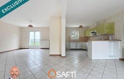 Luzille, Centre 37150