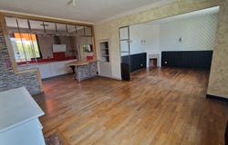 La Suze-sur-Sarthe, Pays de la Loire 72210