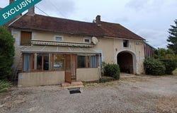 Saint-Amand-En-Puisaye, Bourgogne 58310