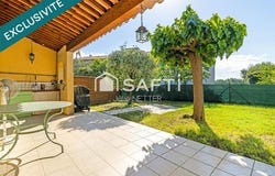 Roquebrune-Sur-Argens, Provence-Alpes-Côte d'Azur 83520