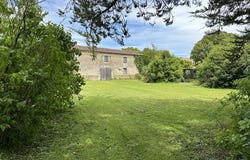 Saint-Jean-d'Angély, Poitou-Charentes 17400