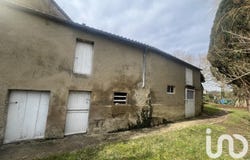 Berd'huis, Normandy 61340