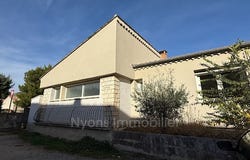 Nyons, Auvergne-Rhône-Alpes 26110