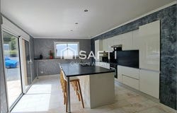 Saint-Berthevin, Pays de la Loire 53940
