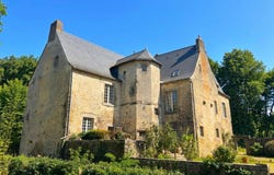 Laval, Pays-de-la-Loire 53000