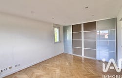 Saint-Étienne, Auvergne-Rhône-Alpes 42000