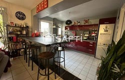 Poitiers, Poitou-Charentes 86000