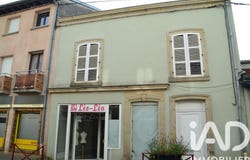 Bourbonne-les-Bains, Grand Est 52400