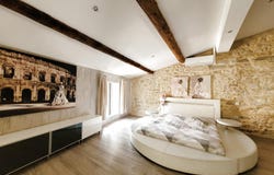 Uzès, Languedoc-Roussillon 30700