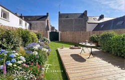 Pouldreuzic, Brittany 29710