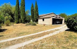 Lauris, Provence-Alpes-Côte d'Azur 84360