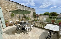 Châteauneuf-sur-Charente, Poitou-Charentes 16120