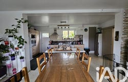 Azé, Centre-Val de Loire 41100