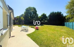 Le Mesnil-Saint-Denis, Île-de-France 78320