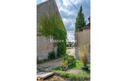 Joigny, Burgundy 89300