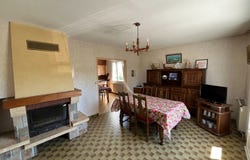 CHATEAU RENAULT, Centre-Val de Loire 37110