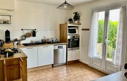 LES PONTS DE CE, Pays de la Loire 49130
