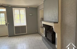 Arnay-le-Duc, Burgundy 21230