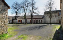 PARISOT, Occitanie 82160