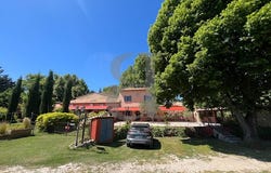 L'Isle-sur-la-Sorgue, Provence-Alpes-Côte d'Azur 84800