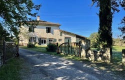 BRUNIQUEL, Midi-Pyrénées 82800