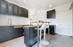 Reims, Champagne-Ardenne 51100