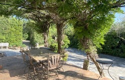 Uzès, Languedoc-Roussillon 30700