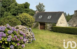 Plounévez-Moëdec, Brittany 22810