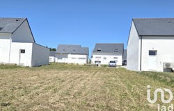 Questembert, Brittany 56230