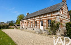 Doudeville, Normandy 76560