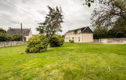 NEULLIAC, Brittany 56300