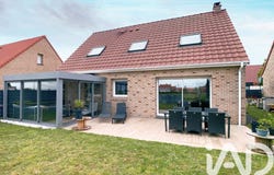 Hondschoote, Hauts-de-France 59122