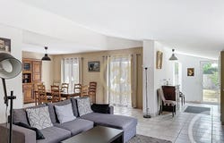 Remoulins, Gard 30210