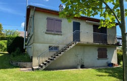 La Clayette, Burgundy 71800