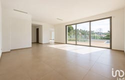 MOUGINS, Provence-Alpes-Côte d'Azur 06250