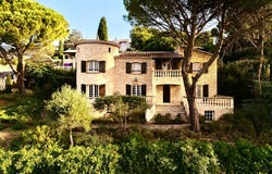 Les Angles, Languedoc-Roussillon 30133