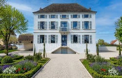 Chalon-sur-Saône, Burgundy 71100