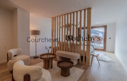 COURCHEVEL, Auvergne-Rhône-Alpes 73120