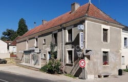 LOCHE SUR INDROIS, Centre 37460