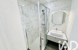 Saint-Étienne, Auvergne-Rhône-Alpes 42000