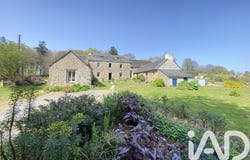 Plougonven, Brittany 29640
