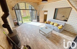 Arcy-sur-Cure, Bourgogne-Franche-Comté 89270