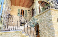 Barjac, Languedoc-Roussillon 30430